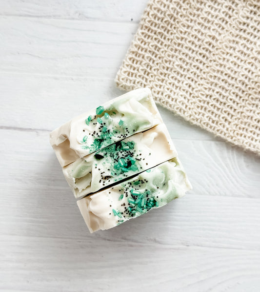 Fresh Cucumber & Aloe Vera Soap Slice
